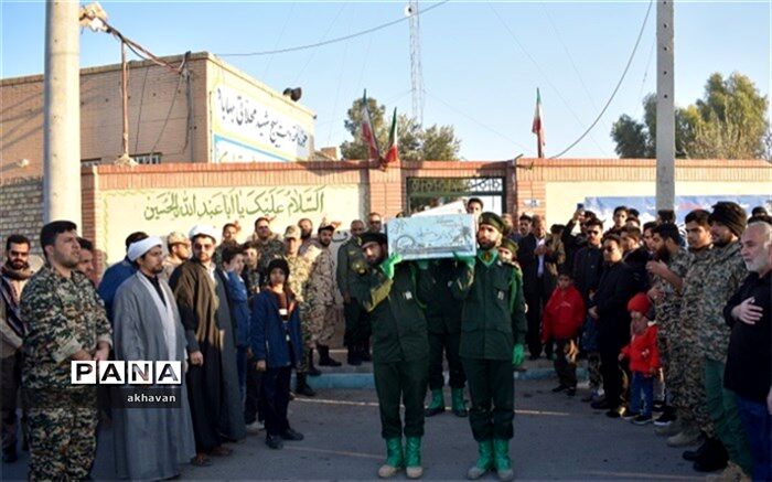 آیین استقبال از دو شهید گمنام  دفاع مقدس در بهاباد برگزار شد