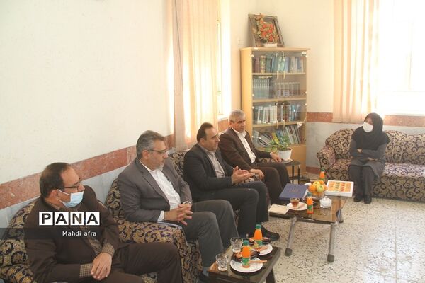 بازدید نمایندگان اداره کل آموزش پرورش از اجرای طرح جهش در مدارس شهرستان بهبهان