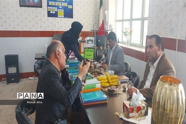 بازدید نمایندگان اداره کل آموزش پرورش از اجرای طرح جهش در مدارس شهرستان بهبهان