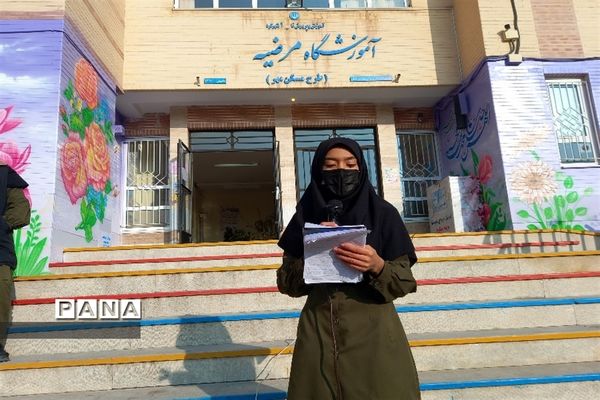 جشنواره غذای سنتی چهارمحال وبختیاری و شب یلدا در دبیرستان مرضیه