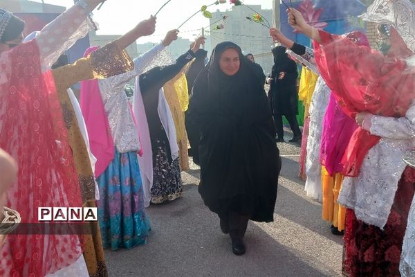 جشنواره غذای سنتی چهارمحال وبختیاری و شب یلدا در دبیرستان مرضیه