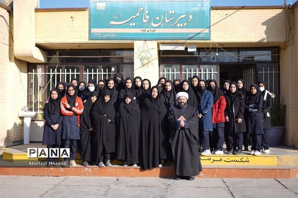 دیدار نماینده ترشیز با دانش‌آموزان مدارس کاشمر