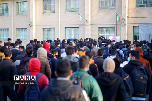 دیدار نماینده ترشیز با دانش‌آموزان مدارس کاشمر