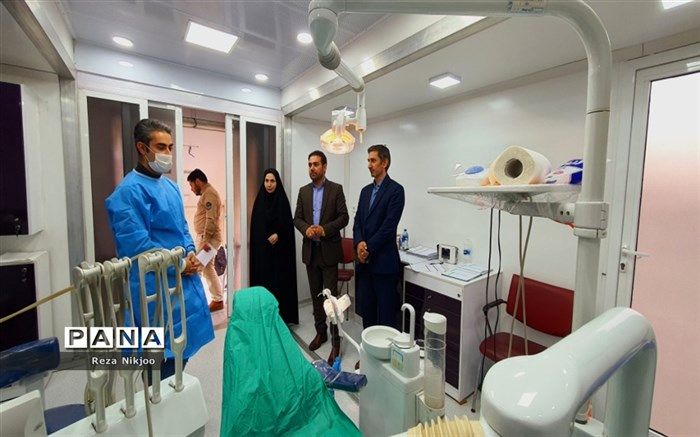 پایان استقرار کاروان سلامت دهان و دندان در ناحیه یک بهارستان