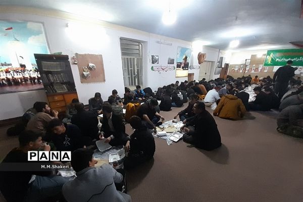 حضور دانش‌آموزان نواحی یک و چهار قم در اردوی راهیان نور