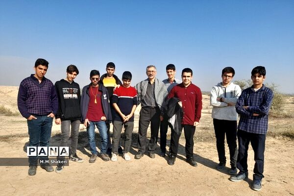حضور دانش‌آموزان نواحی یک و چهار قم در اردوی راهیان نور