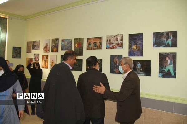 افتتاح نمایشگاه دست سازه های دانش‌آموزان هنرستان فرزانگان شهرستان بهبهان