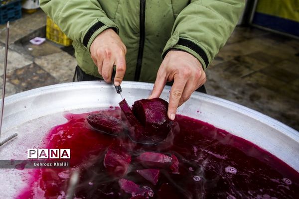 بازار خرید شب یلدا