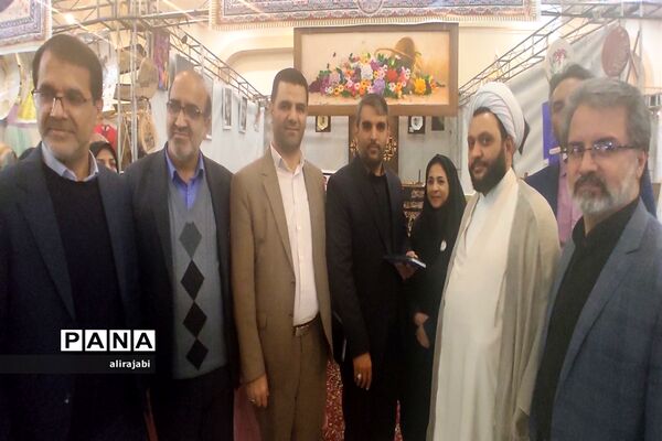 جشنواره استانی یلدای ایرانی باهمت پژوهش سرای کاوش منطقه کهریزک