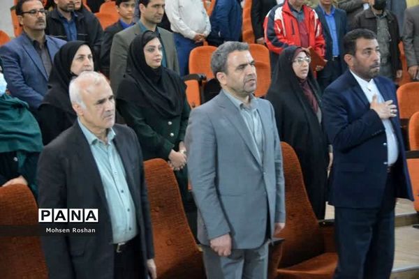 نشست شورای هماهنگی مدارس و مراکز غیر‌دولتی استان بوشهر با حضور معاون وزیر