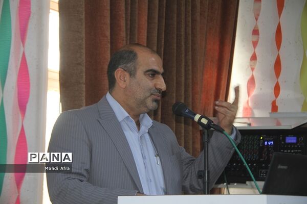 برگزاری دوره آموزشی قوانین، آئین نامه ها و مقررات تخلفات اداری ویژه مدیران مدارس بهبهان