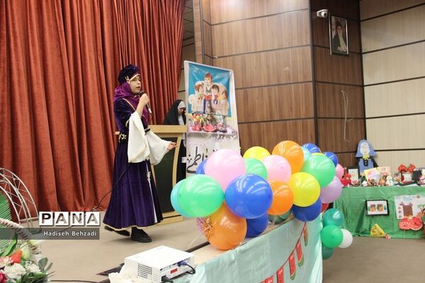 مراسم گرامیداشت یلدای فاطمی درشهرستان اسلامشهر