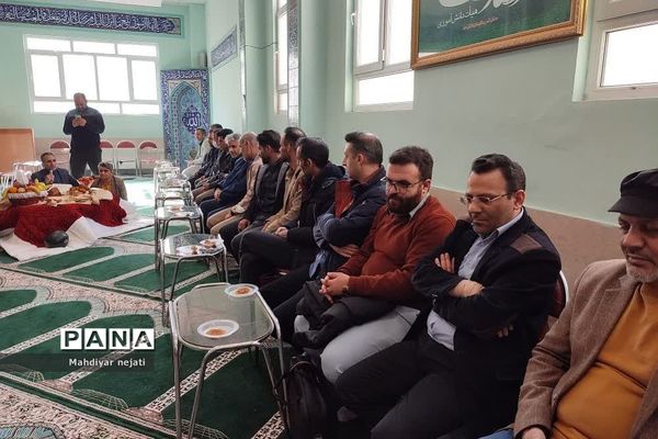 نشست هم‌دلی و همفکری همکاران فرهنگی  مقطع متوسطه دوم  آموزش و پرورش منطقه رودهن