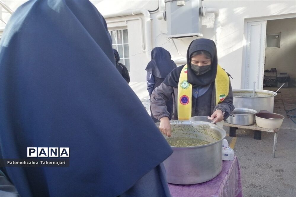 یلدای فاطمی در دبیرستان مصلی نژاد
