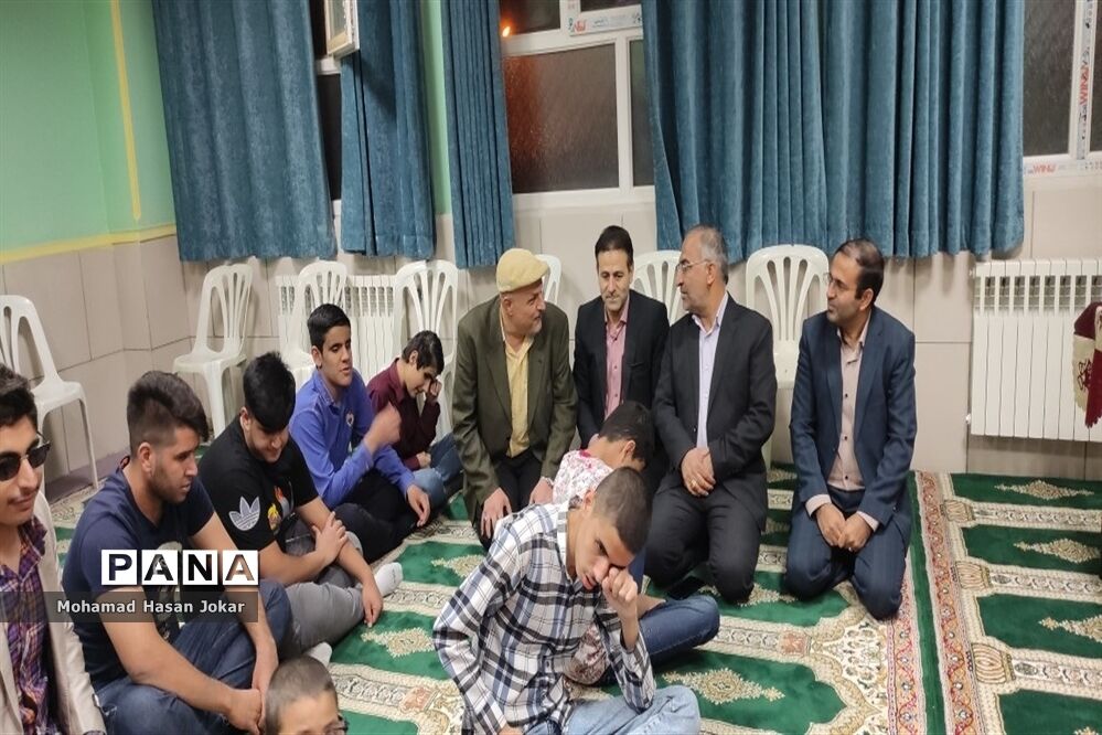 یلدای متفاوت مدیرکل آموزش و پرورش استان فارس