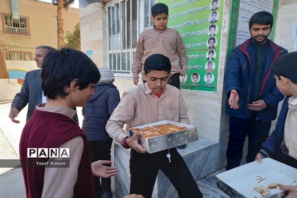 اجرای مراسم شب یلدا دبیرستان فرهنگ، کاشمر