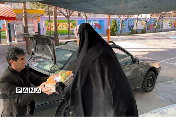 برگزاری پویش یلدای مهربانی در مدارس دخترانه شهرستان کاشمر