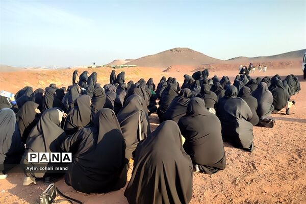 اجرای آموزش کار با اسلحه در میدان تیر شهرستان رباط‌کریم
