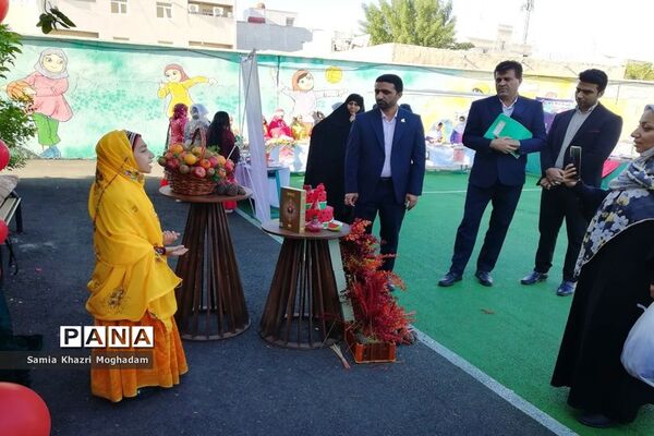  مراسم یک روز بدون کیف در مدرسه  هیات امنایی شهید فولادی یک بوشهر