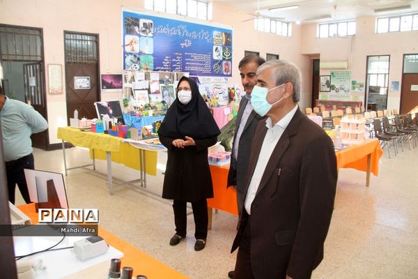 بازدید از نمایشگاه دانش‌آموزی پژوهشسرای خوارزمی شهرستان بهبهان