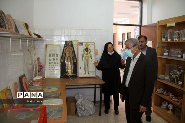 بازدید از نمایشگاه دانش‌آموزی پژوهشسرای خوارزمی شهرستان بهبهان