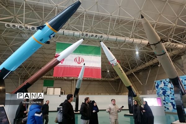 بازدید فرهنگیان و دانش‌آموزان ملارد از پارک ملی هوا و فضا