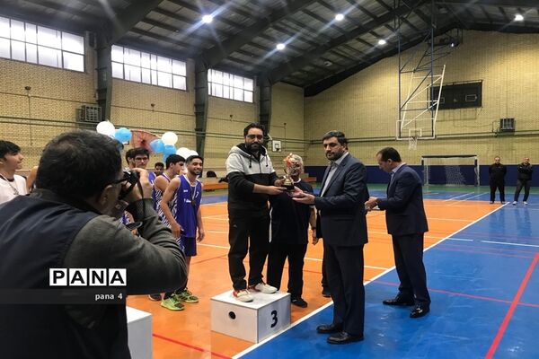مسابقات بسکتبال دانش‌آموزان شهر تهران