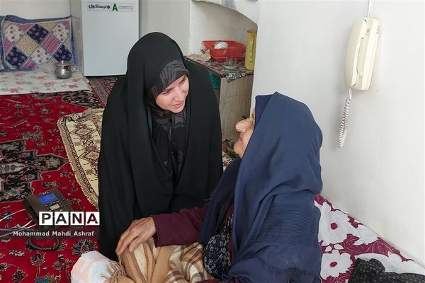 سفرکاروان خدمت شهرستان نایین به روستا دهستان بافران