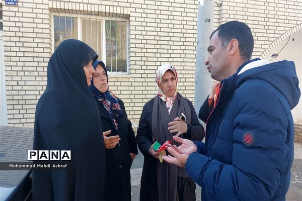 سفرکاروان خدمت شهرستان نایین به روستا دهستان بافران