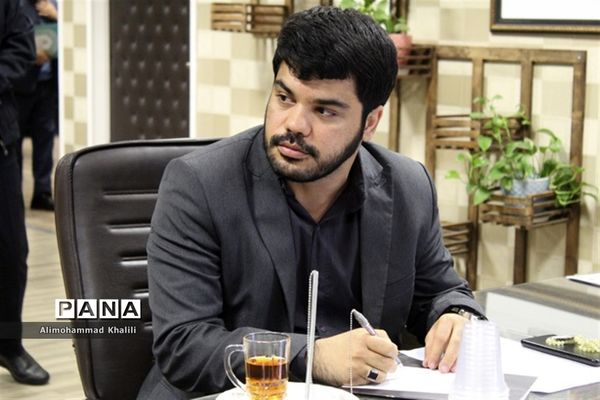 جلسه شورای برنامه ریزی سازمان دانش‌آموزی استان فارس