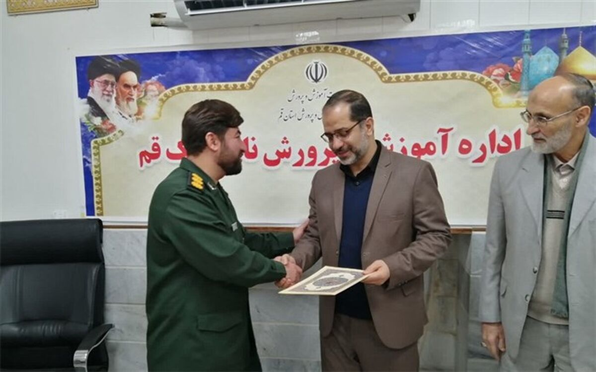 مدیر جدید کانون بسیج فرهنگیان شهید رجایی قم معرفی شد