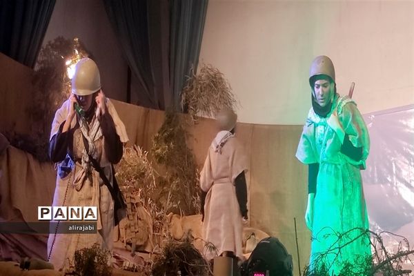 تئاتر «دعوتنامه» در کانون فاطمیه (س) منطقه کهریزک به روی صحنه رفت