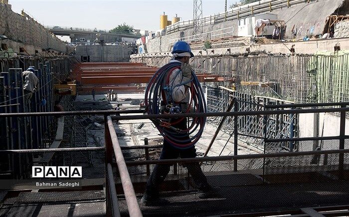 جلوگیری از بیکار شدن 150 کارگر با حمایت‌های حقوقی و قضایی