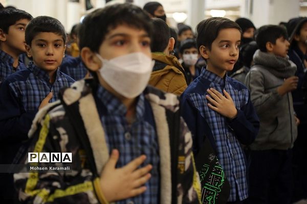 اجتماع دانش‌آموزی «نوگلان فاطمی» در حرم حضرت معصومه(س)