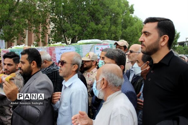 تشییع پیکر 3 شهید گمنام دفاع مقدس در بوشهر