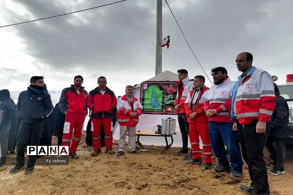 خاکسپاری پیکر شهید گمنام در پردنجان