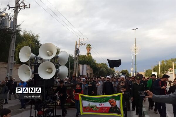 تشییع پیکر شهید گمنام در شوشتر