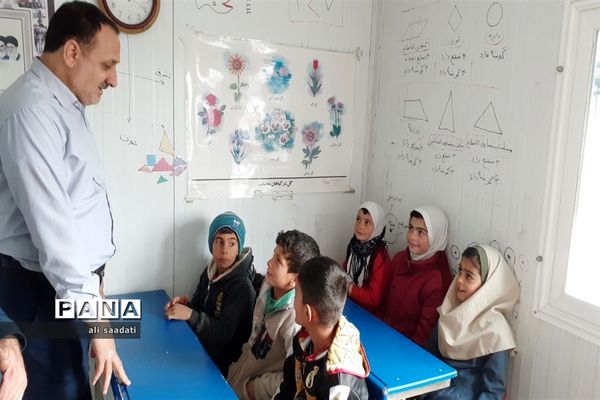 بازدید مدیر آموزش و پرورش شهرستان کلات از مدارس محلات عشایری