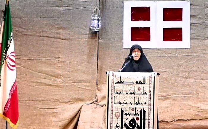 حضرت فاطمه زهرا(س) در عین محبت و مهربانی مملو از آگاهی و دانشی عمیق بودند