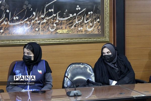 برگزاری کارگاه آموزشی روایت نویسی ویژه مربیان و دانش‌آموز خبرنگاران خبرگزاری پانا در شیراز