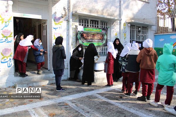 برگزای مراسم ویژه ایام فاطمیه در دبستان ولایت فقیه خرم آباد