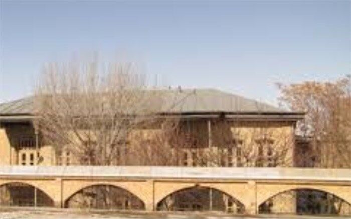 صفر تا صد گیاهان آپارتمانی در فرهنگسرای معرفت