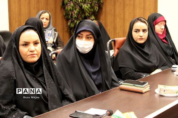 تجلیل از پژوهشگران برتر ناحیه یک بهارستان
