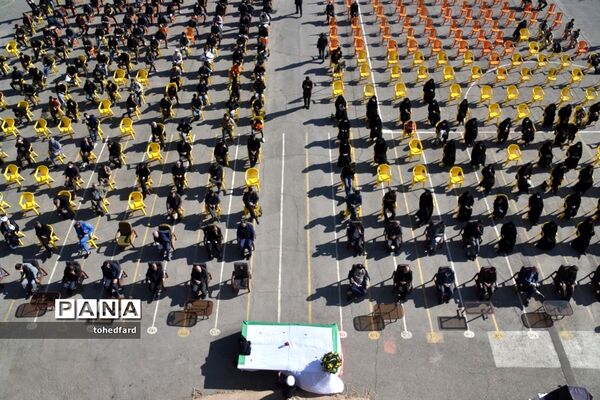 مراسم استقبال از شهدای گمنام در هنرستان خیامی بیرجند