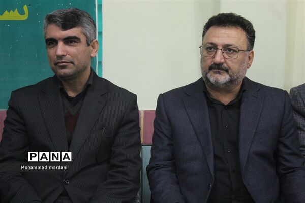 به صدا درآمدن زنگ استقبال از لاله‌های سرخ در ساری