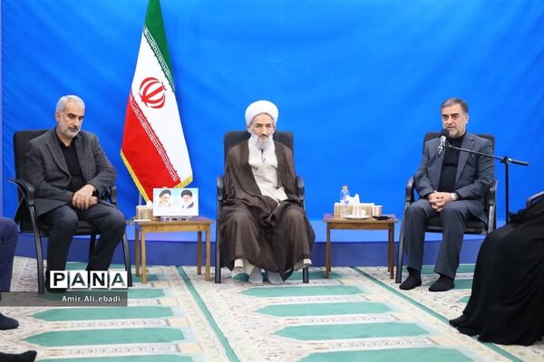 دیدار وزیر آموزش و پرورش با نماینده ولی فقیه در مازندران