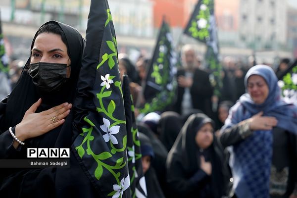 اجتماع فاطمیون در میدان هفت تیر