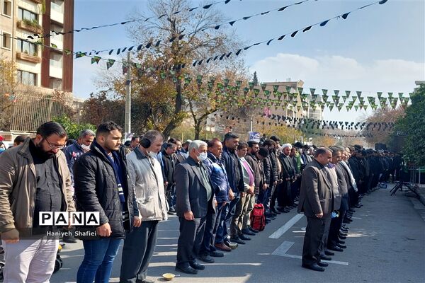 آیین تشییع و خاکسپاری شهید‌ گمنام در اداره‌کل آموزش و پرورش فارس