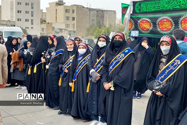 آیین تشییع و خاکسپاری شهید‌ گمنام در اداره‌کل آموزش و پرورش فارس