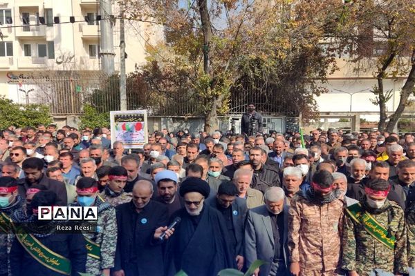 مراسم تشییع شهید گمنام دانش‌آموز در روز شهادت حضرت فاطمه (س) در فارس
